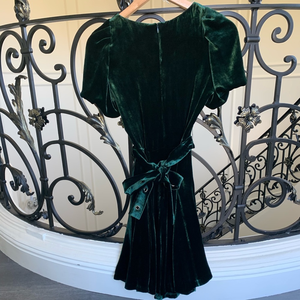 NWT Sandro Green Stuarty Belted Velvet Dress
